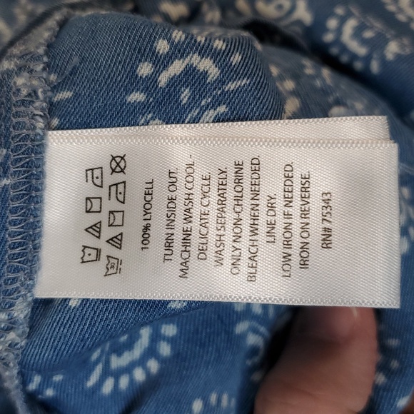 Joie Drawstring Paperbag Waist Lyocell Shorts S Blue Floral - Picture 8 of 8